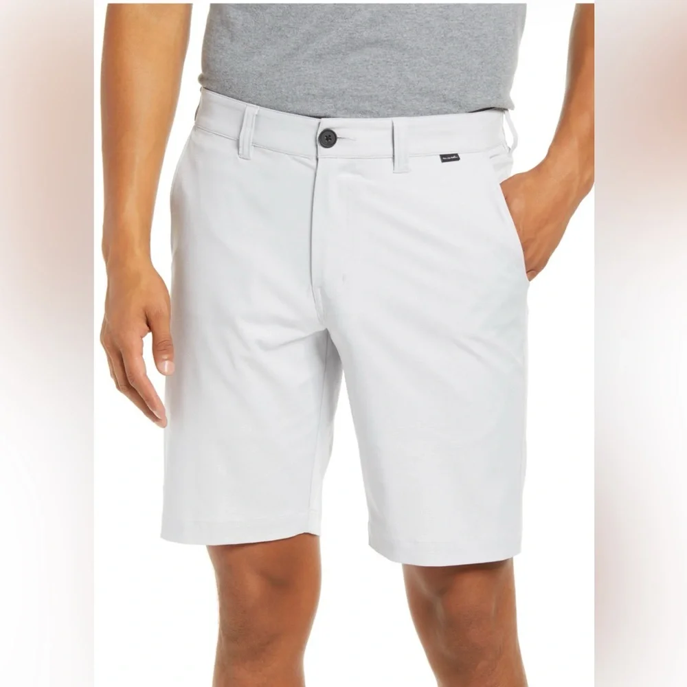 Travis Mathew Men's Starnes Stretch Performance Shorts size 32W